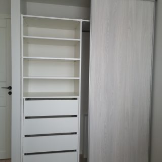 Garderoob 4